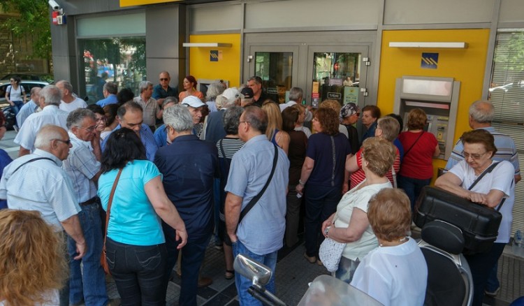 Διαγράφονται χρέη έως και 20.000 ευρώ – Τα κριτήρια