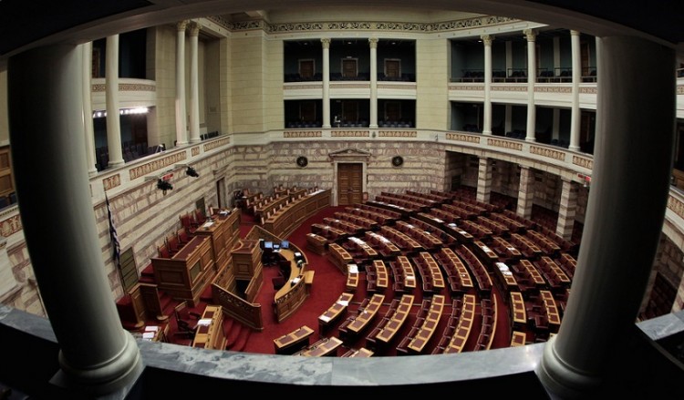 Βουλή: Κατατέθηκε το σχέδιο νόμου για την προσχώρηση της πΓΔΜ στο ΝΑΤΟ