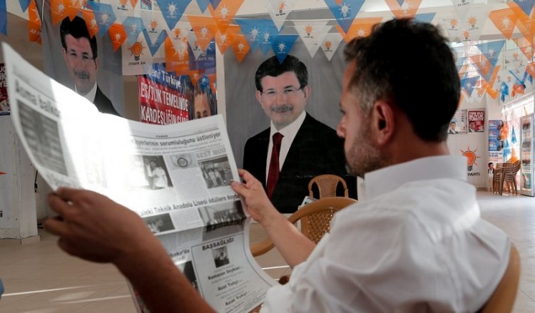 Τουρκία: Κυβέρνηση συνασπισμού σε 45 ημέρες ή εκλογές