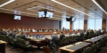 Международные кредиторы "положительно" оценили предложения Греции