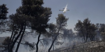Υπό ελέγχο η φωτιά στη Σαμοθράκη