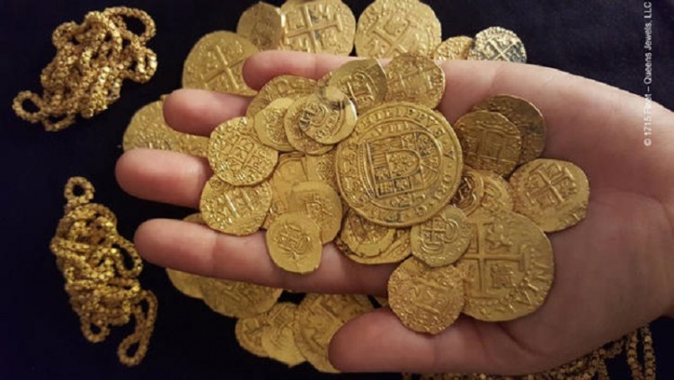 Θησαυρό αξίας 1.000.000 δολαρίων βρήκε οικογένεια Αμερικανών σε ναυάγιο (φωτο)