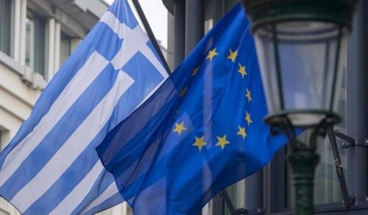 Αντίμετρα τετραετίας για να μην περικοπούν οι συντάξεις