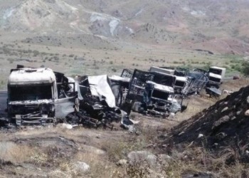Αντάρτες του ΡΚΚ έκαψαν φορτηγά στο Καρς