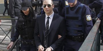 Την άρση ασυλίας του Ηλία Κασιδιάρη ψήψισε η Βουλή