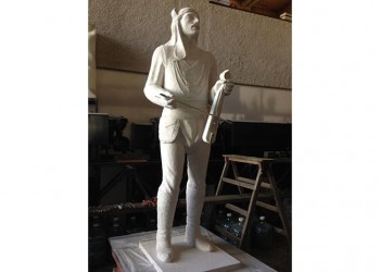 Ένας Πόντιος λυράρης θα κοσμεί το μετρό Αργυρούπολης (φωτο)