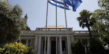 Έκτακτο ΚΥΣΕΑ υπό τον Μητσοτάκη για την αύξηση των μεταναστευτικών ροών