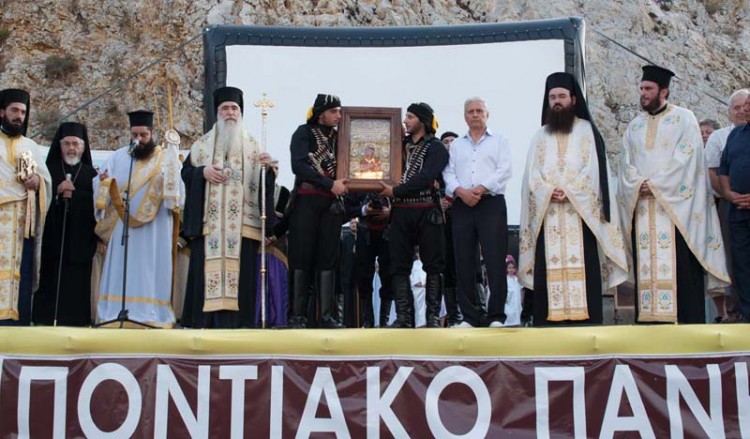 «Πάντα ούλ' εντάμα!» – Η Ένωση Ποντίων Νίκαιας-Κορυδαλλού για το 3ο ποντιακό πανηγύρι (φωτο)