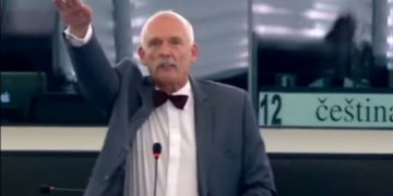 Συγνώμη από την Πολωνία για τον ναζιστικό χαιρετισμό ευρωβουλευτή (βίντεο)