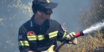 Κάηκε η εικόνα της Παναγίας στο ιστορικό μοναστήρι της Βαρνάκοβας στη Φωκίδα 2