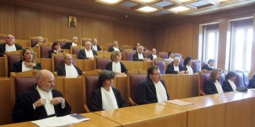 Κανονικά το δημοψήφισμα την Κυριακή σύμφωνα με το ΣτΕ