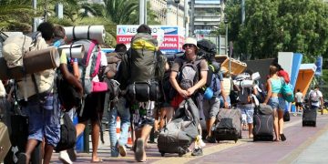 Handelsblatt: Χρυσή χρονιά για τον ελληνικό τουρισμό