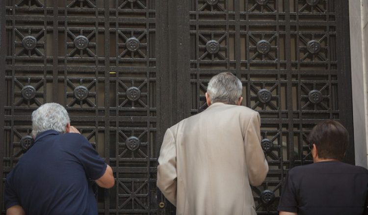 Παράταση στην καταβολή των δόσεων της ρύθμισης για τους οφειλέτες ΟΑΕΕ