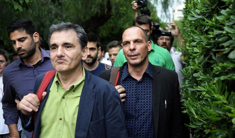 Τσακαλώτος υπουργός στη θέση του Βαρουφάκη