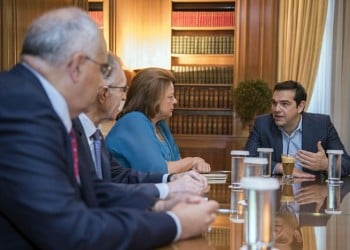 Τσίπρας σε τραπεζίτες για πρώτη κατοικία: Να προστατευτούν οι αδύναμοι