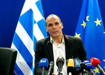 Βαρουφάκης: Η Ευρώπη δεν θα αφεθεί σε παράλληλα νομίσματα