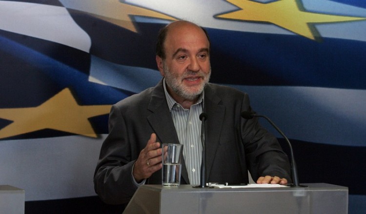 Αλεξιάδης: Να φοβούνται όσοι έκρυβαν χρήματα