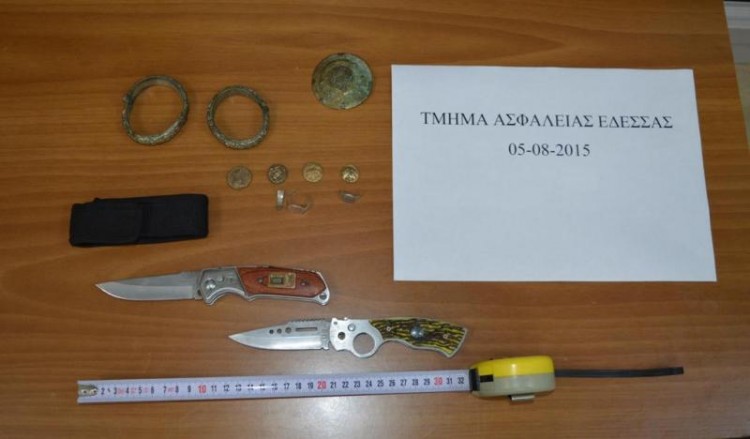 Αρχαιοκάπηλος δημόσιος υπάλληλος είχε νόμισμα με το Μέγα Αλέξανδρο
