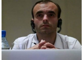 Νεκρός Αζέρος δημοσιογράφος για σχόλιο κατά ποδοσφαιριστή στο facebook