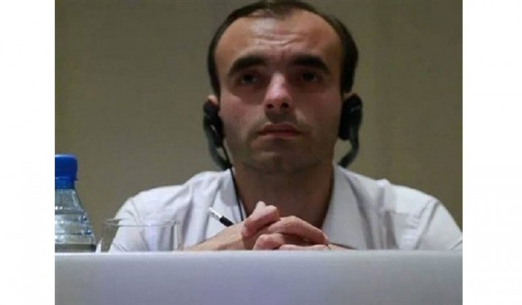 Νεκρός Αζέρος δημοσιογράφος για σχόλιο κατά ποδοσφαιριστή στο facebook
