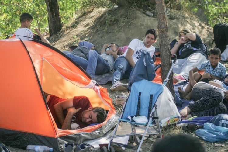 Χάλασε ο καιρός – Βροχές και καταιγίδες
