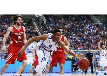 Μπάσκετ: Ελλάδα-Τουρκία 62-58
