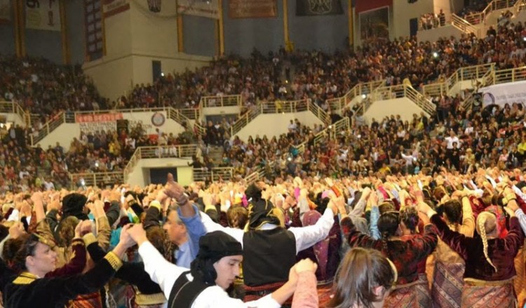 Οι χοροί από το Ακ Νταγ Ματέν του Πόντου σε πρώτο πλάνο