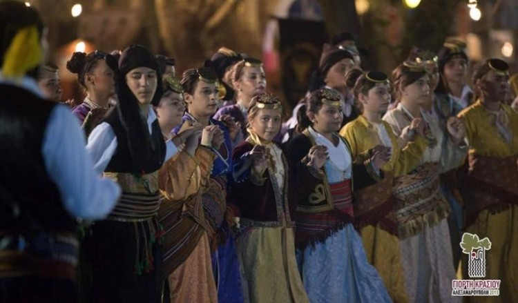 Греция: 70.000 посетителей на Празднике Вина в городе Александруполис (фото)