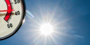 Πανευρωπαϊκό ρεκόρ καύσωνα στην Αττική – Οι υψηλότερες θερμοκρασίες σήμερα