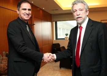 Ανυποχώρητος ο Κοντονής στον ορισμό των τακτικών δικαστών