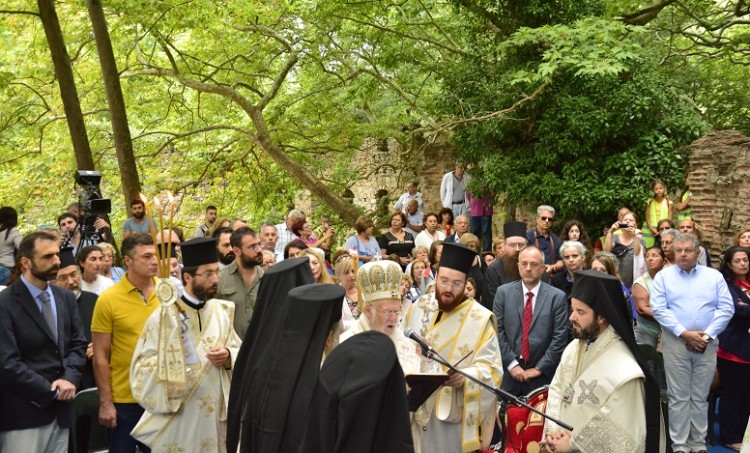 Τιμήθηκε η Παναγία στα ερείπια της Μονής Φανερωμένης στην Αρτάκη της Κυζίκου