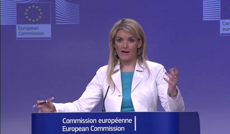 Κομισιόν: Ρεαλιστική η εκταμίευση δόσης πριν από τις 20 Αυγούστου