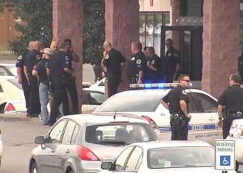 Ένοπλος άνοιξε πυρ σε κινηματογράφο του Νάσβιλ στις ΗΠΑ (βίντεο-φωτο)