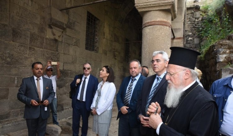 Τουρκικός δήμος στην Καππαδοκία απαντά σε έκκληση Χαρακόπουλου: Στείλτε μας παλιές φωτογραφίες για να ανακαινίσουμε την Παναγία