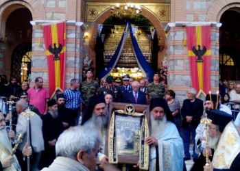 Крестный ход в монастыре Панагия Сумела в Северной Греции