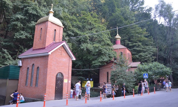 Греки Кубани празднуют Успение Панагии (фото)