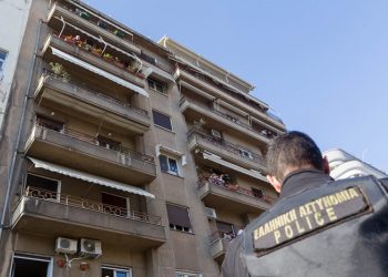 Σύλληψη 32χρονου για ανάρτηση πορνογραφικού υλικού της ανήλικης πρώην φίλης του