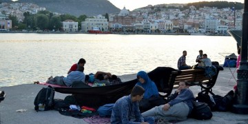 Βίτσας: Στόχος οι 10.000 πρόσφυγες στα νησιά μέχρι τον Σεπτέμβριο