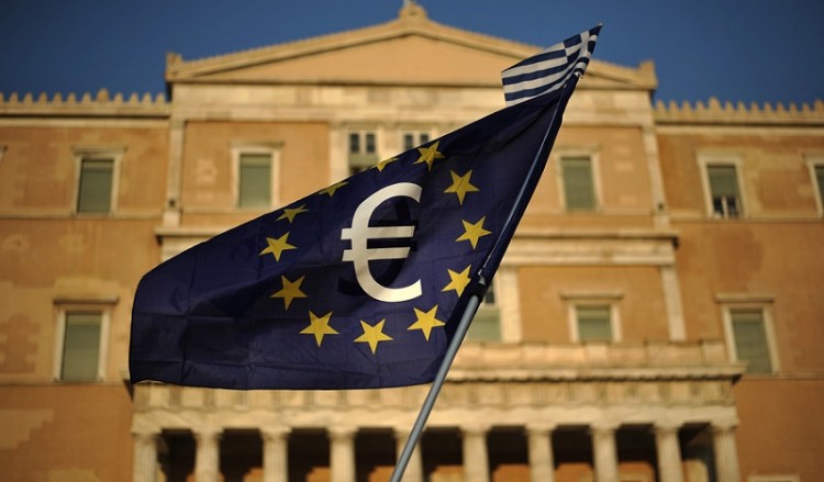 48ωρο διαπραγματεύσεων για τριετή συμφωνία ή δάνειο-γέφυρα