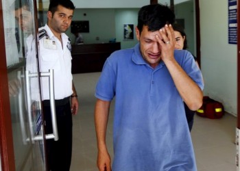 Ο πατέρας του μικρού Αϊλάν οδηγούσε τη βάρκα; – Τι καταγγέλλουν συνεπιβάτες του