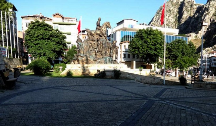 Σαν σήμερα το 1921 η μαζική δολοφονία της ποντιακής ηγεσίας στην Αμάσεια