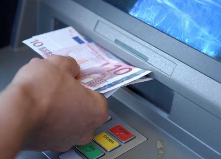 Νέα μέτρα χαλάρωσης των capital controls
