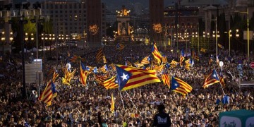 Το κουτί της Πανδώρας άνοιξε στην Ευρώπη – Ποιες είναι οι επικίνδυνες εξελίξεις που πυροδότησαν οι Καταλανοί