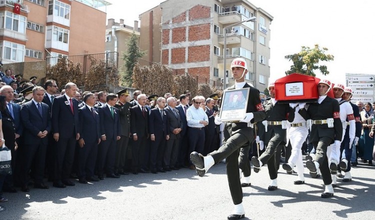 Νέα επίθεση στο Ντιγιάρμπακιρ – Τουρκικά μαχητικά σφυροκοπούν θέσεις του PKK
