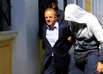Λογαριασμοί στο Μονακό και καταθέσεις μαρτύρων «έκαψαν» τον Λιακουνάκο
