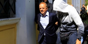 Λογαριασμοί στο Μονακό και καταθέσεις μαρτύρων «έκαψαν» τον Λιακουνάκο