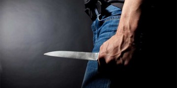 Άγνωστοι μαχαίρωσαν δημοσιογράφο στο Κολωνάκι