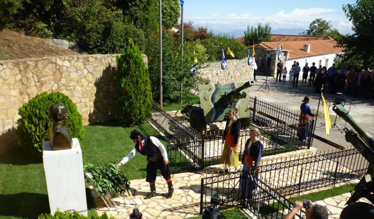 Ποντιακή παρουσία στις εκδηλώσεις για τη Μάχη της Πέτρας στην Βοιωτία (φωτο)
