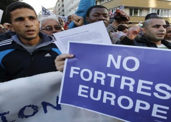 «Ναι» της ΕΕ στην μετεγκατάσταση 120.000 προσφύγων, άγνωστη η ποσόστωση