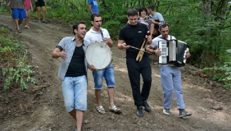 Праздник у понтийской святыни (фото-видео)